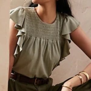 (Two) Banana Republic flutter sleeve tops size small